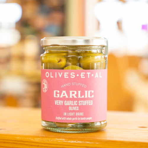 Very Garlic Stuffed Olives 6 x 150g