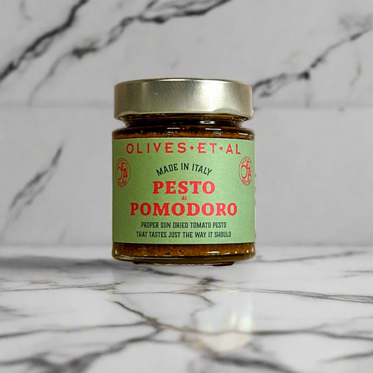 Pesto di Pomodoro in a Jar for Foodservice Wholesale