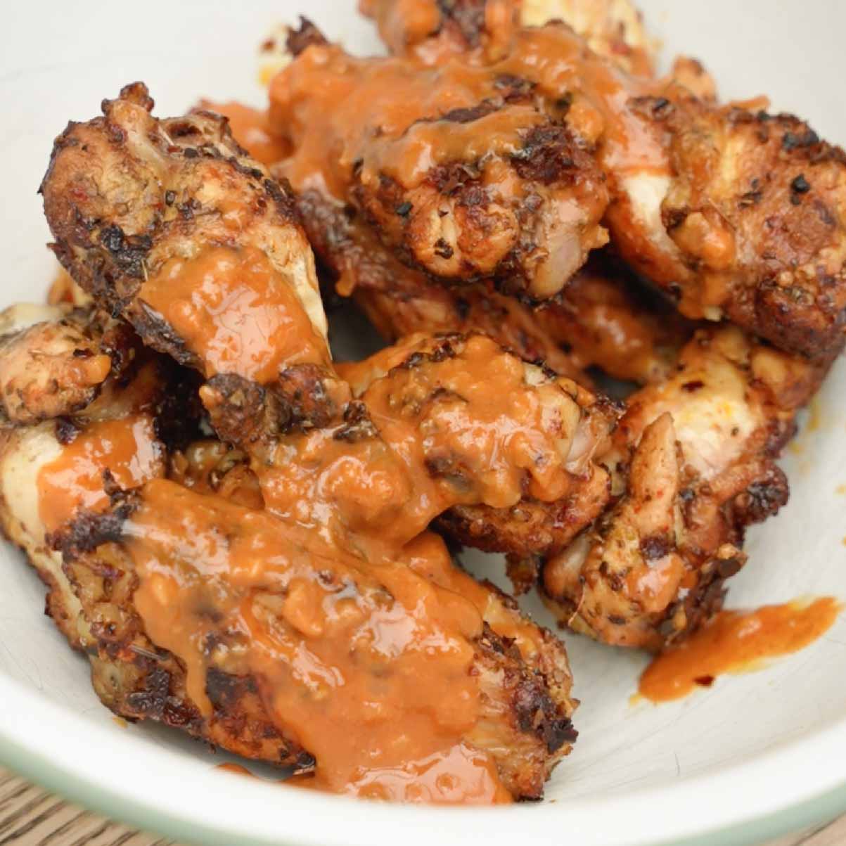 Raw & Hot Chipotle Chilli Sauce - 9 x 150ml